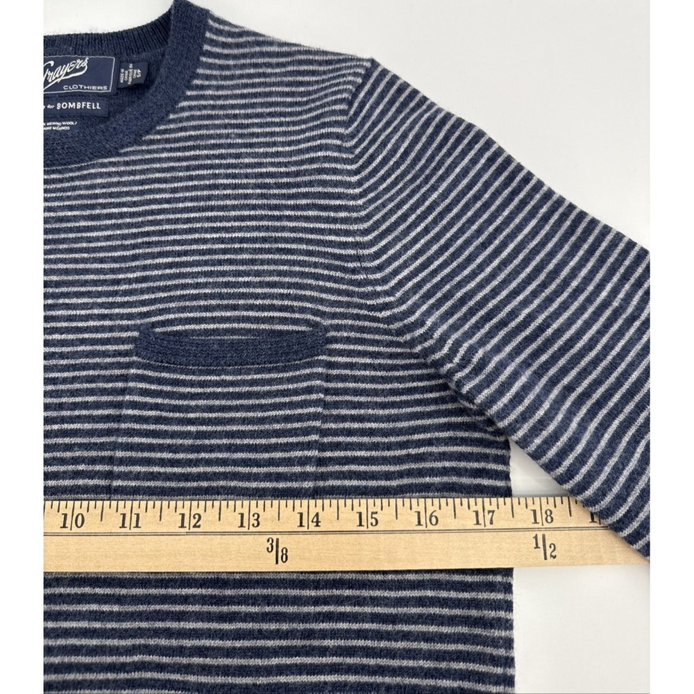 Grayers Sweater Men's Small Blue Gray Stripe Merino Wool Crewneck Casual - Picture 5 of 9